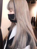 ブロック ジャポン(bloc japon)&nbsp;黒が映える大人のフレーミングカット　ステップカット ブリーチ