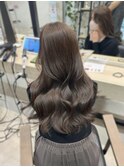 透明感抜群のアッシュブラウン