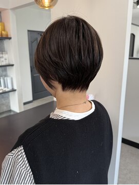 ログ 高松木太店(Log) 20代30代40代50代/丸みショート/クビレ/前髪あり/高松