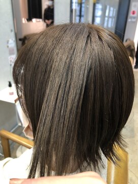 ココ 西葛西南口店(COコ) ボブくびれヘア小顔顔周りオリーブグレージュ西葛西