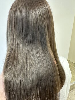 ヘアーサロン レイ(hair salon RAY)の写真/うるツヤ髪質改善トリートメント＆縮毛矯正で、誰もが羨む理想の美髪体験をあなたに！◎