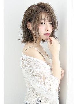 クラン 岡本(Chlan) 着物カラーに◎ミルクティーベージュ