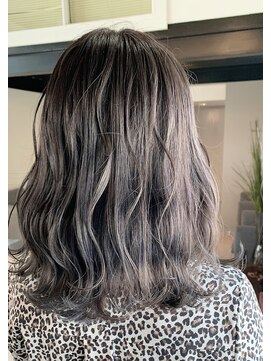 リベルテ 岡崎店(Liberte) 【ダークグレージュ】波巻き