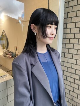 シイ(SIE) デザインカット◎