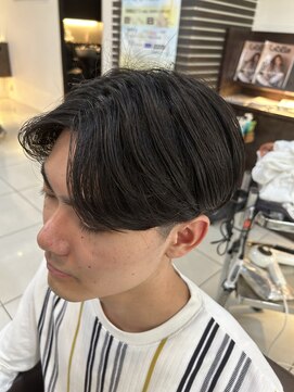 フォルテ 草薙店 ニュアンスパーマ センターパート