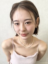 ロイ(Roi.) 【Roi】外ハネボブ　シースルー　ピンクベージュ