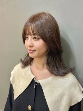 アズーア ヘアーアンドスパ(azure hair&spa) ふんわり大人くびれミディ【横浜駅】