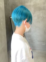 テトヘアー(teto hair) 刈り上げ女子 ハンサムショート ペールブルー 前髪長め
