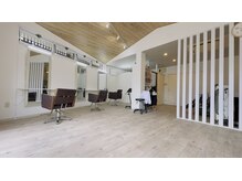 ウォルト(Walt)の雰囲気（ナチュラルで落ち着く店内）