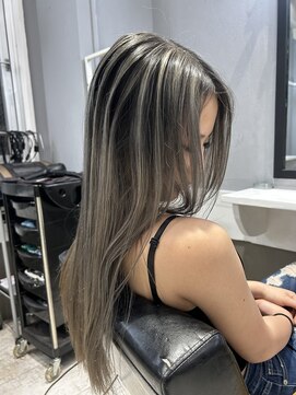 ジゼル 梅田(GiseL) バレイヤージュ　ストレート　髪質改善