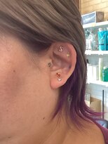 ワイズヘアラウンジキロット(Y’s hair lounge Kilotto)&nbsp;耳ジュエリー