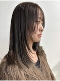 オリーブベージュ×レイヤーカット