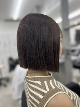 ラピス 新宿(Lapis) 【Lapis新宿】前下がりボブ