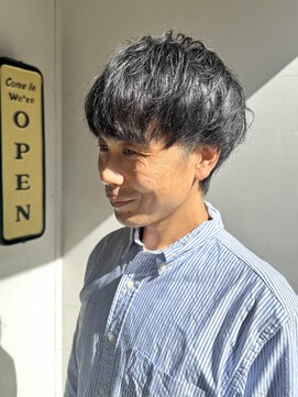 シカク くせ毛風パーマ