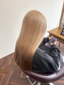 オル(Olu) 大人の上品ミルクティーベージュ