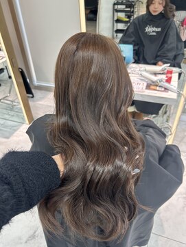 ロンドルピナス 小倉(Lond Lupinus) ミディアムレイヤーカット/似合わせカット/大人ガーリー/20代