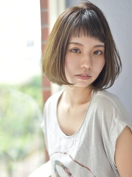 イリーブ(elieve) オン眉　ボブ　大人かわいい　透明感アッシュ　艶髪　髪質改善