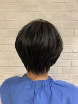 コム(com by neolive)&nbsp;襟足スッキリ骨格矯正ショート☆