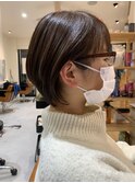 ショートボブ