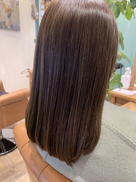 ソポルク ヘアー(Sopolku hair) ツヤ感ミディアム