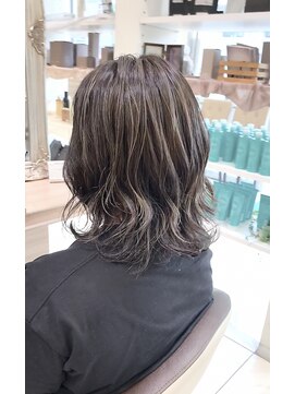 アッシュ 戸田公園店(Ash) ハイライト　ミルクティベージュ