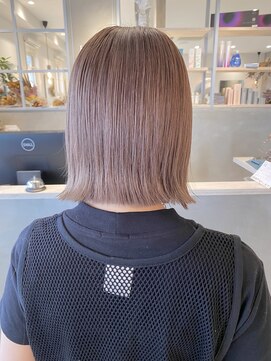 ロテ(LOTE.) ハイライト/髪質改善/ブリーチ/切りっぱなし/一宮/妙興寺