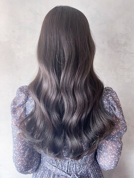 アイティーバイアルバム 藤沢店(IT by ALBUM) ラベンダーグレージュ_外ハネボブセクションカラー_ba391181