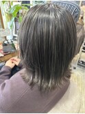 ハイライトグレー