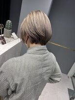 シカ 神戸三宮元町店(Cica)&nbsp;ハイトーン ブリーチ ショート ハンサムショート 三宮 元町