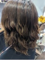 ロム グレージュカラー/レイヤーロング/アッシュオリーブ/30代40代