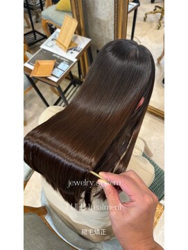 アンフィシュピトロワ(AnFye spi tlow) ジュエリーシステム×LULUトリートメント×縮毛矯正