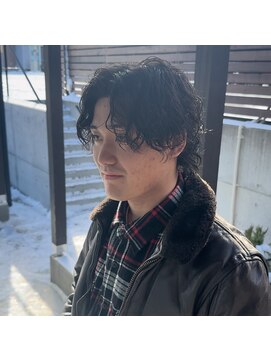 フィーカ(fika) 立体感×スパイラルパーマ  担当岩松