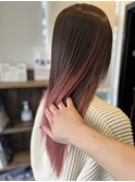 ストレートでも決まるグラデーションカラー　ペールピンク