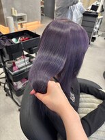 ジィルム(XELM)&nbsp;ハイライトカラーミルクティーベージュレイヤーカット