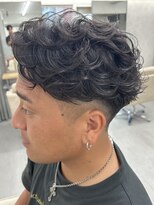 メンズ ラ ジェム(men's la gemme)&nbsp;癖毛風毛流れニュアンスパーマ学生～社会人まで幅広い世代に◎