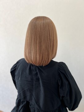 リム(Limb) ミルクティーベージュ