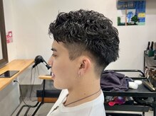 髪が短いとメンズパーマはできない？短めの長さでも動きのあるパーマスタイルは作れますか？