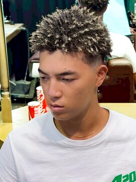 プロショップウェーブ セカンド(PRO SHOP WAVE II) フェザーパーマ/ルーズパーマ/アクティブショート/ドレッドヘア