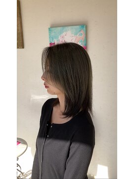 マジックデイズ(Magic Days) 顔を包み込む華やかレイヤー