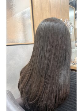 カイノ なんばエキカン店(KAINO) 透明感アッシュブラウン×ロングヘア