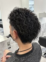 ノイセルヘアー(Noisyle Men's hair)&nbsp;リバースセンターパート/ニュアンスパーマ/ダウンバング/MEN'S