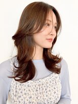 ファナ(fha-na)&nbsp;☆ 韓国風 ミディアムレイヤー シースルーバング☆イメチェン