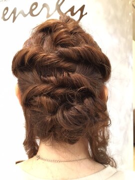 ヘアーズエナジー 守口店(HAIRS energy) ねじねじアップスタイル