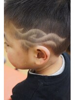 カプリヘアーデザイン(Capri Hair design)&nbsp;キッズバリアート♪ポイントトライバル