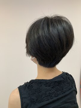 美容室ジェイ 耳周り首回りスッキリ♪ショートレイヤー！