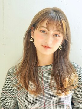 ビーチ(BEACH) 大人ストレートロング抜け感ラベージュ