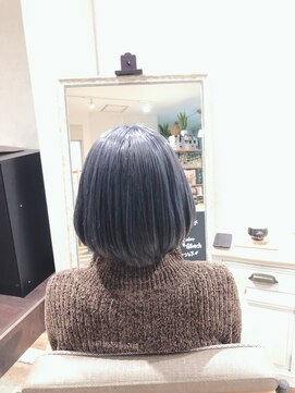 ドープヘアー(dope hair) シルバーからのインナーブルー