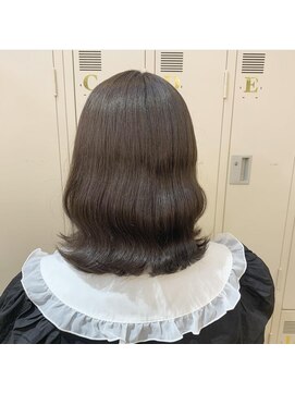 ワット 新宿店 【担当yumi】オリーブベージュ