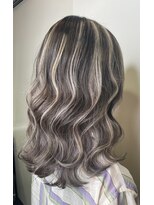 テテ(TETE) グレージュハイライト