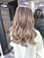 ステアケース 武蔵小杉店(stair:case)&nbsp;【助川】　ヘルシーベージュのバレイヤージュ